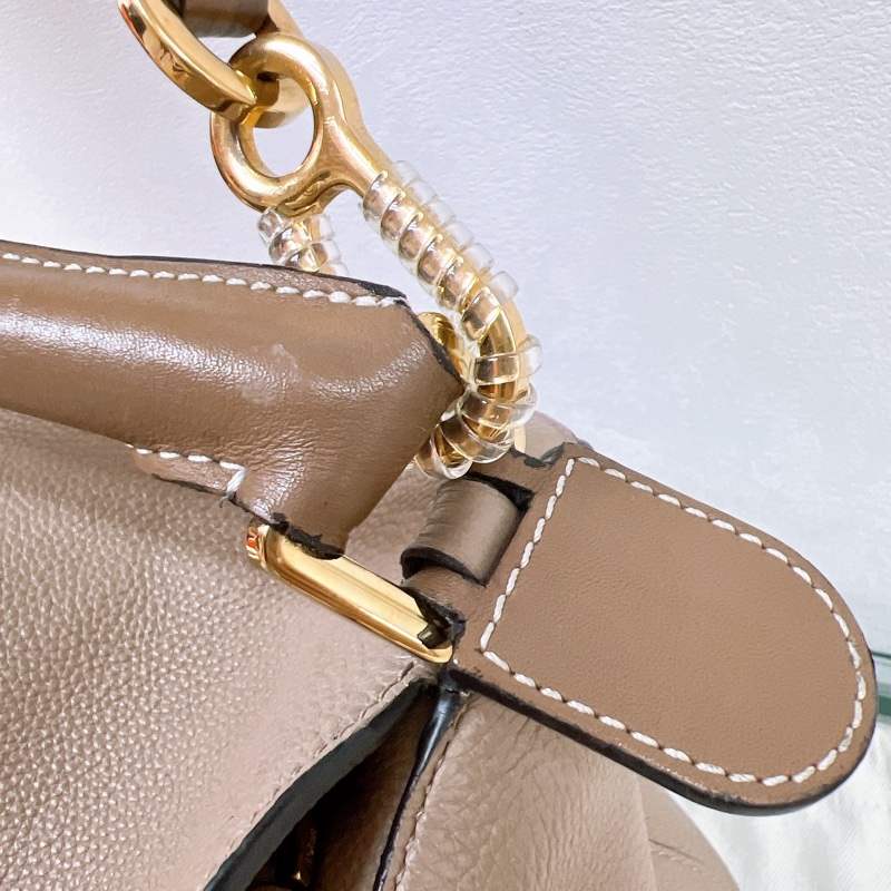 (已出❌) Loewe puzzle medium 幾何包 中號 沙色-19