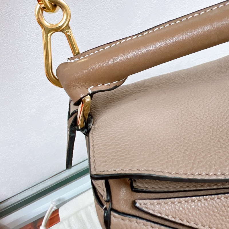 (已出❌) Loewe puzzle medium 幾何包 中號 沙色-22