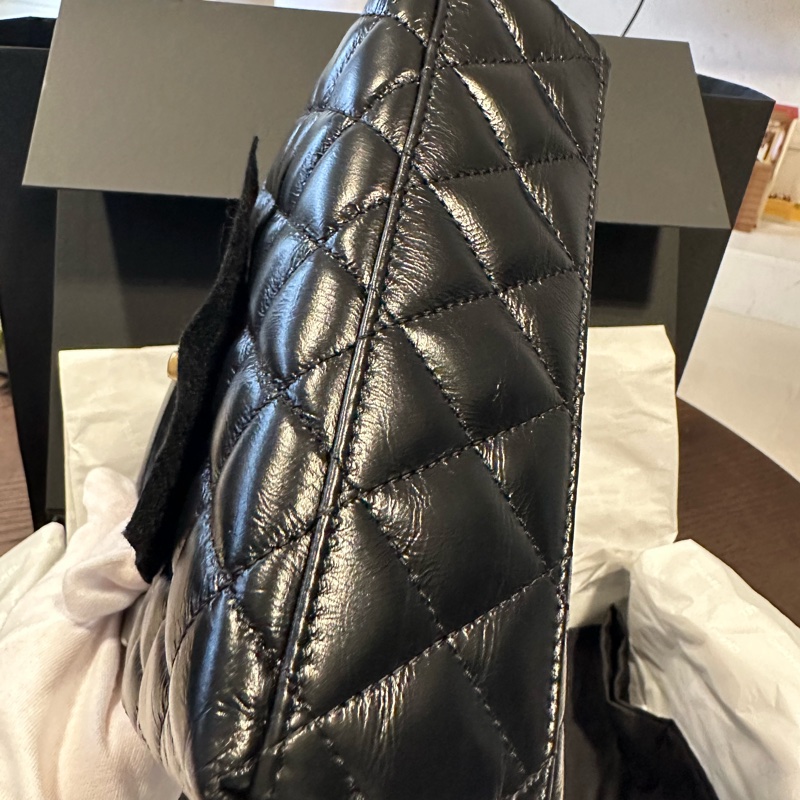 Chanel 2024/6/5於台灣專櫃購入一包難求Kelly Nano 購物包 AS4416-11