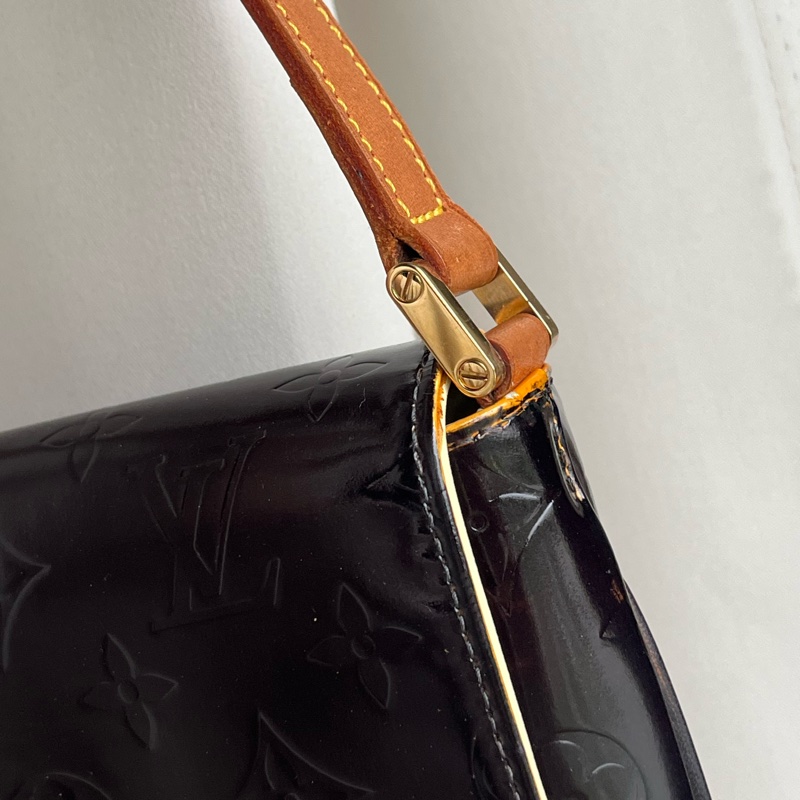 LV 老花 肩背包 腋下包 男女通用 黑 五金發亮-14