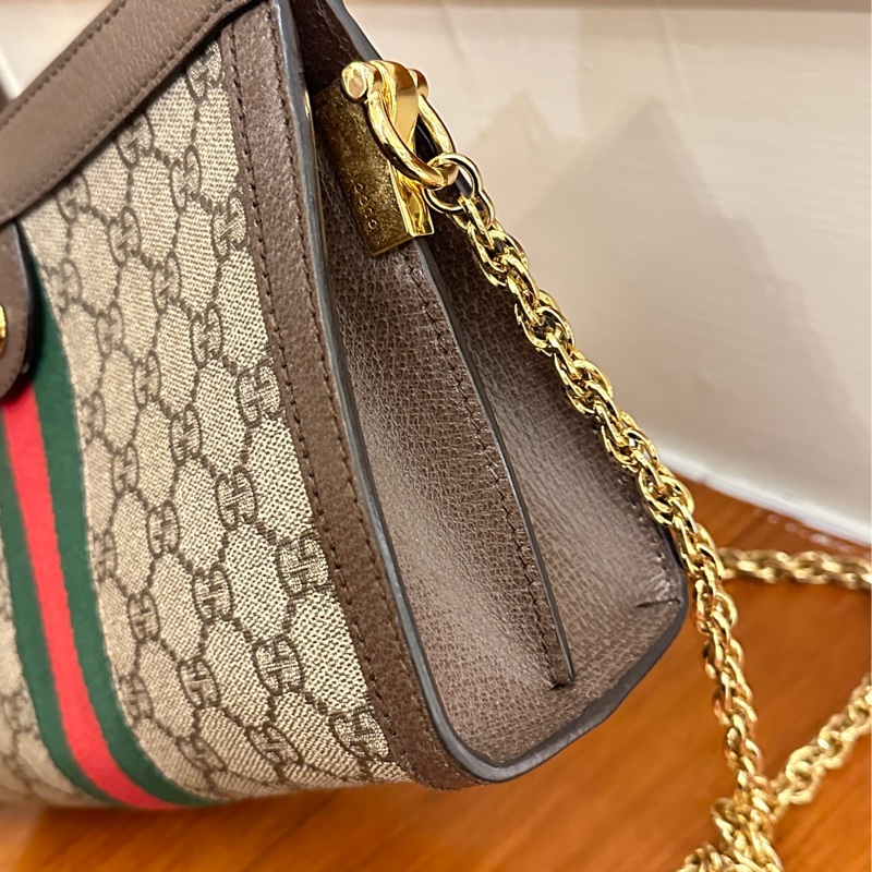 GUCCI孫芸芸同款紅綠PVC橫式鏈包-1