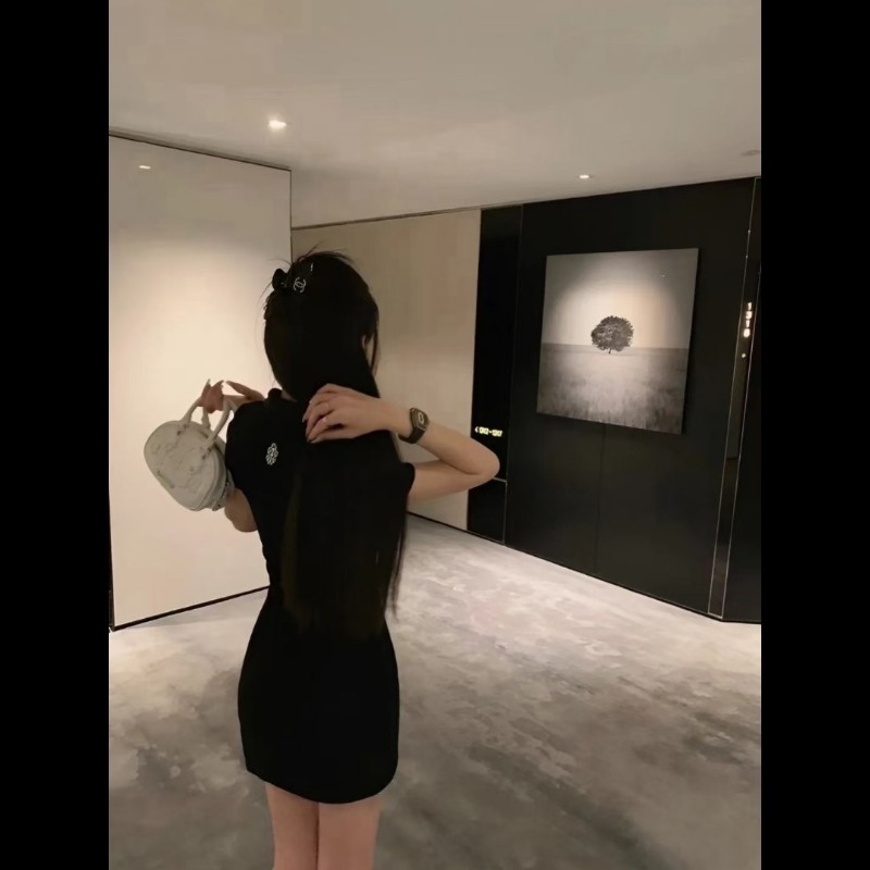 Chrome Hearts 克羅心 刺繡藤蔓 修身polo領連衣裙-3