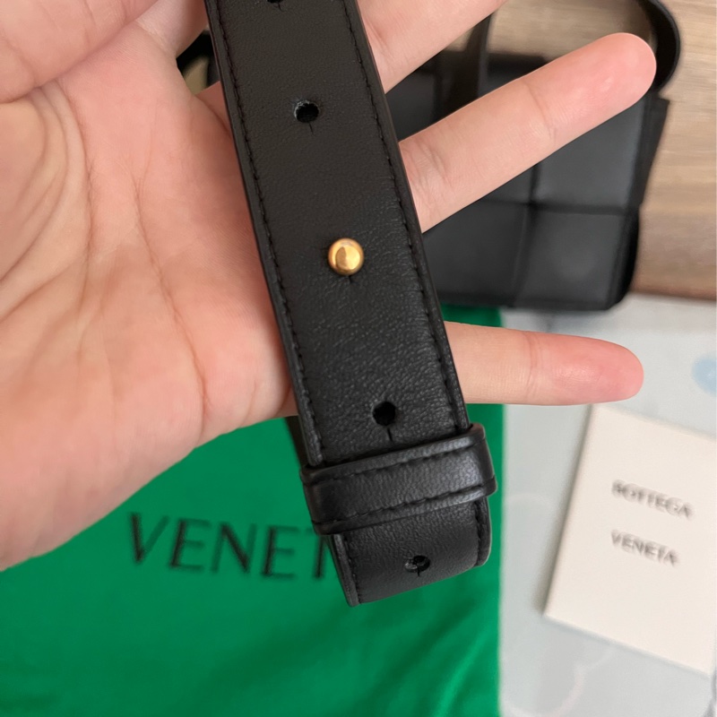 BOTTEGA VENETA cassette 八格 小羊皮-3