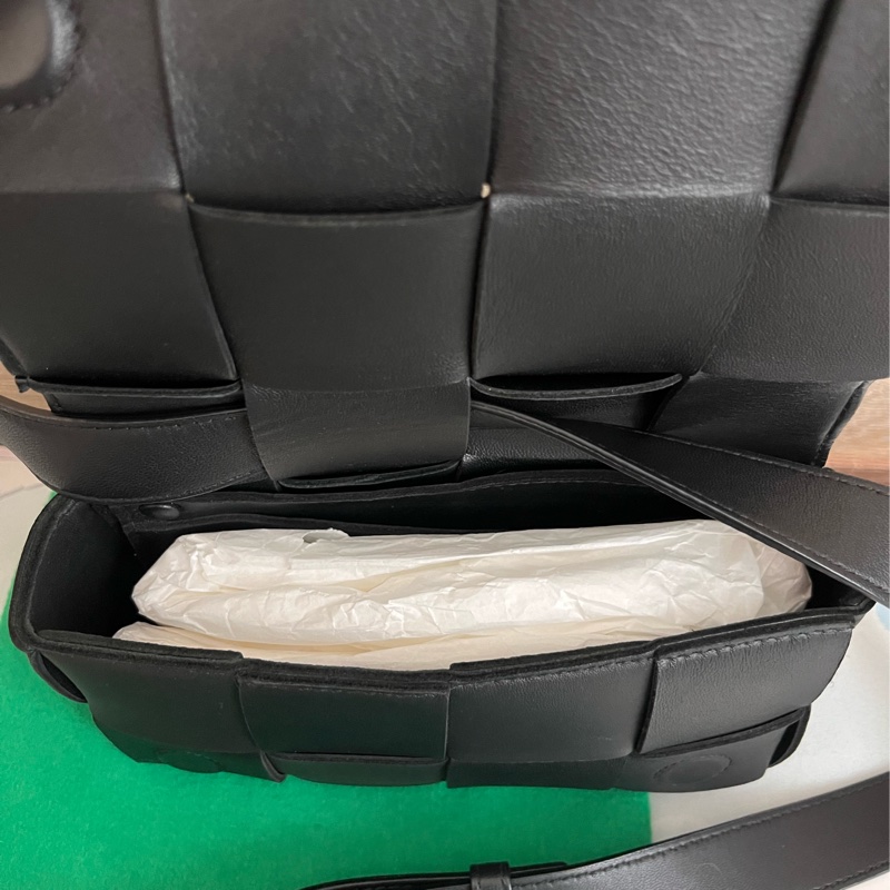 BOTTEGA VENETA cassette 八格 小羊皮-5