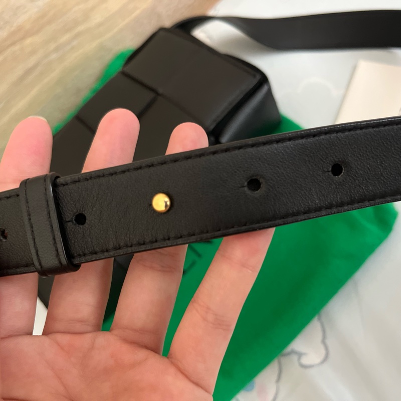 BOTTEGA VENETA cassette 八格 小羊皮-11