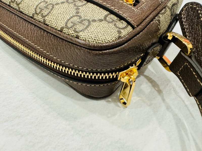 🚫售出🚫近新閒置正品 GUCCI 古馳 經典ophidia系列牛皮拉鍊 迷你肩背包-8