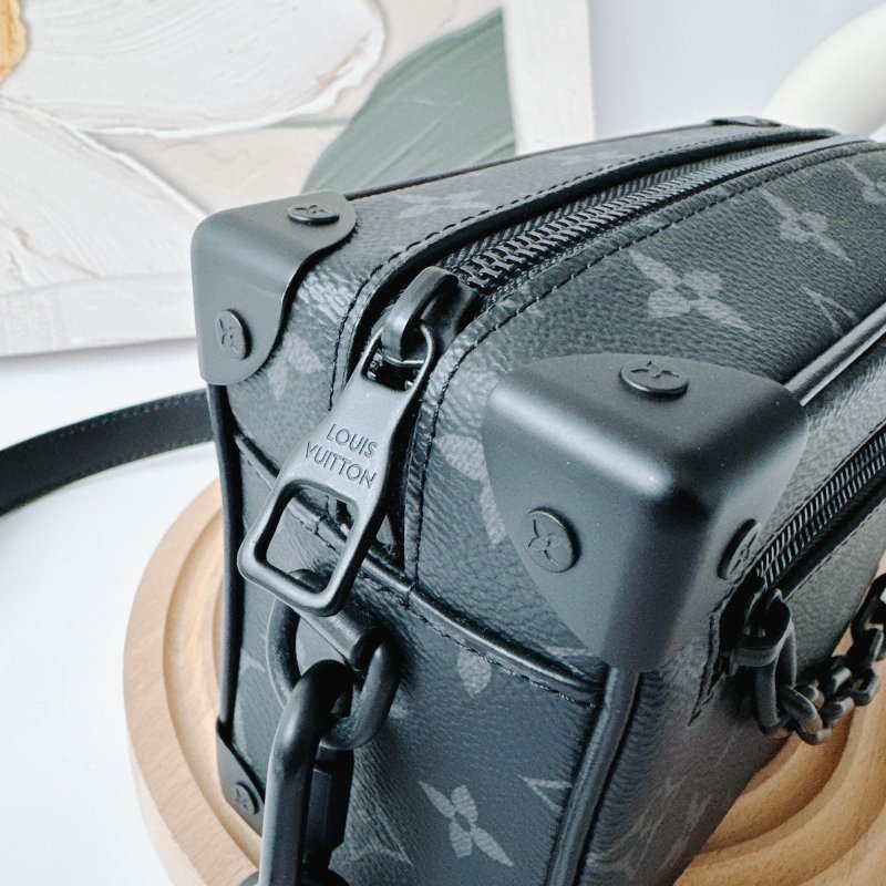 LV SOFT TRUNK系列 經典Eclipse帆布拉鍊斜背方包 M44735 降價優惠-7