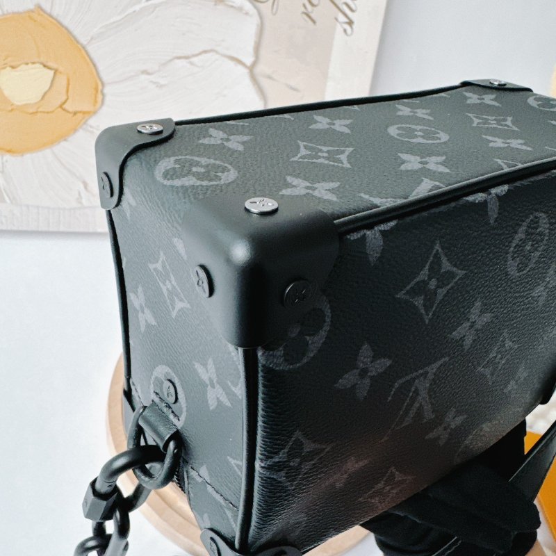 LV SOFT TRUNK系列 經典Eclipse帆布拉鍊斜背方包 M44735 降價優惠-15