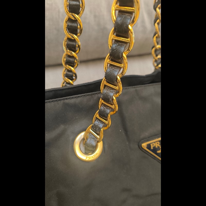 白菜價格💙實用稀有款💙 PRADA 皮穿鏈托特包/電腦包/多用途包/媽媽包-37