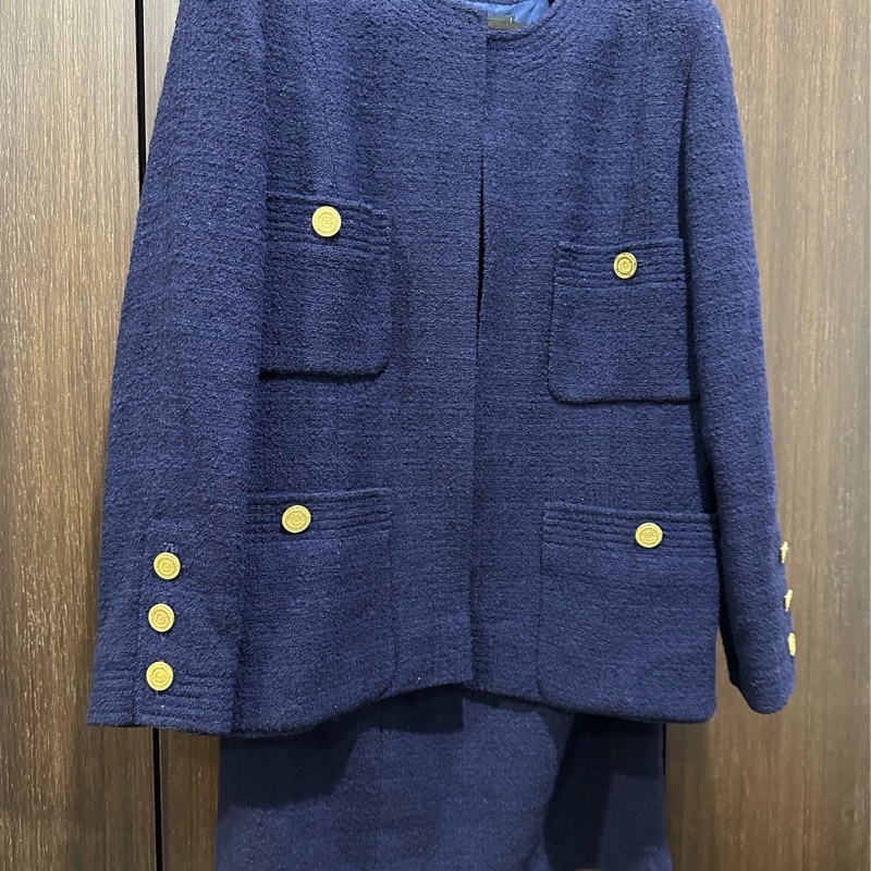 Chanel 香奈兒 深藍色金鈕扣古董經典四口袋全羊毛外套 裙子 套裝 海軍藍毛呢-3