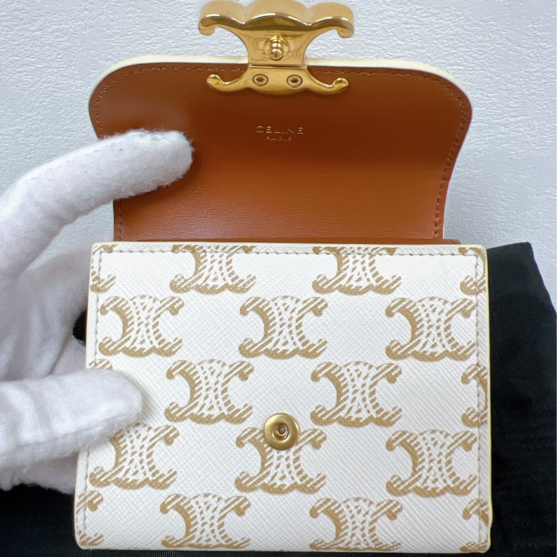 99新✨Celine triomphe wallet 白色老花凱旋門皮夾/短夾-8