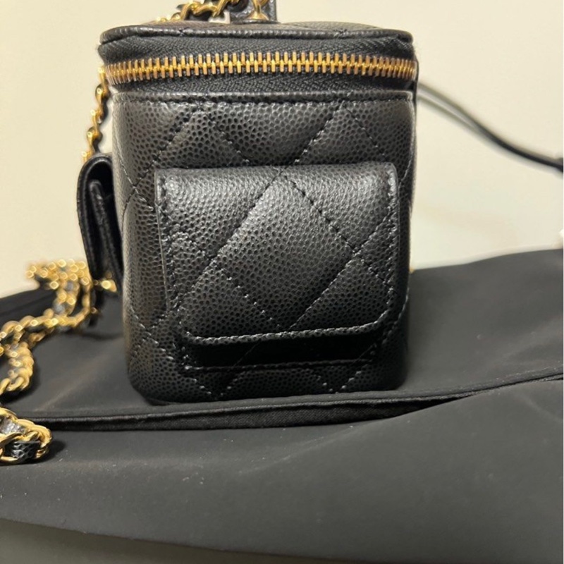 Chanel 香奈兒 黑金牛 魚子醬牛皮金扣 長盒子-2