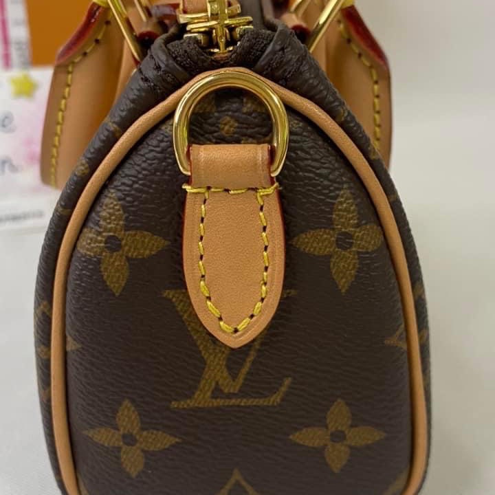 LV M81085 nano speedy 波士頓包-15