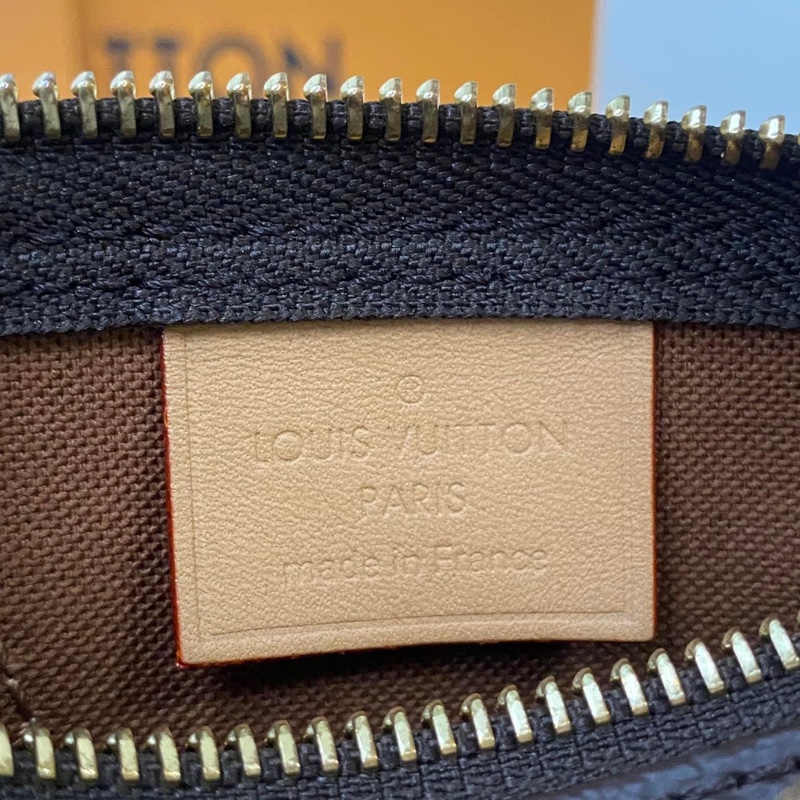 LV M81085 nano speedy 波士頓包-33