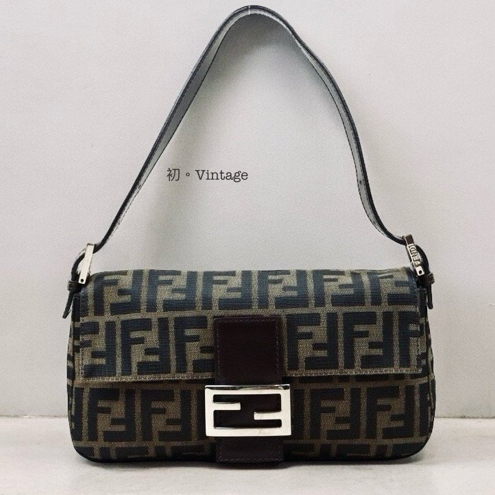 Fendi 老花銀釦小法棍/肩背包/腋下包-0
