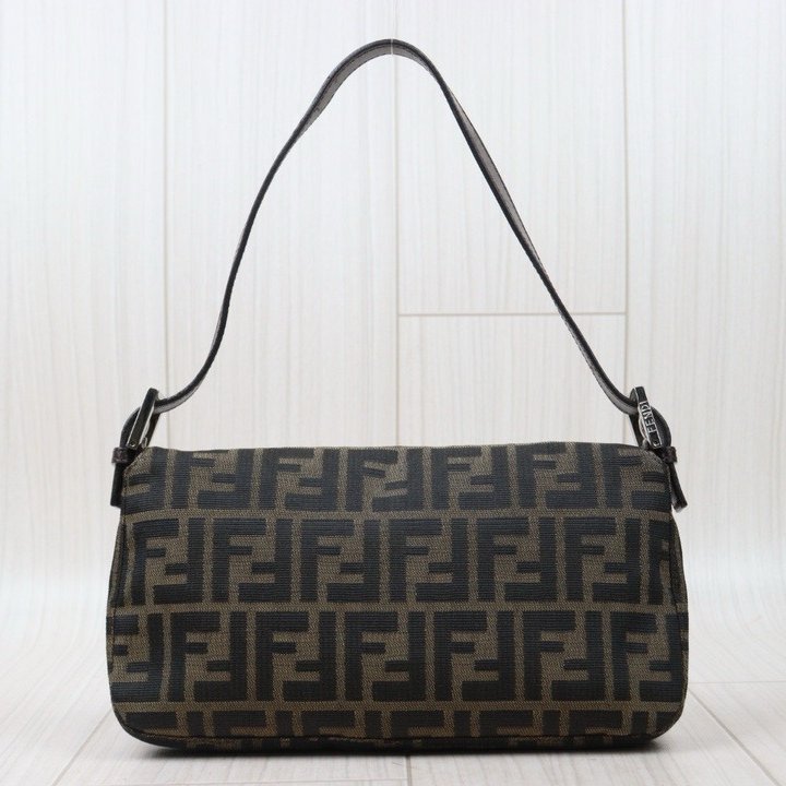 Fendi 老花銀釦小法棍/肩背包/腋下包-2