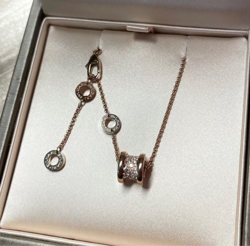 BVLGARI B.zero1 玫瑰金18K 小蠻腰滿鑽彈簧項鍊-0