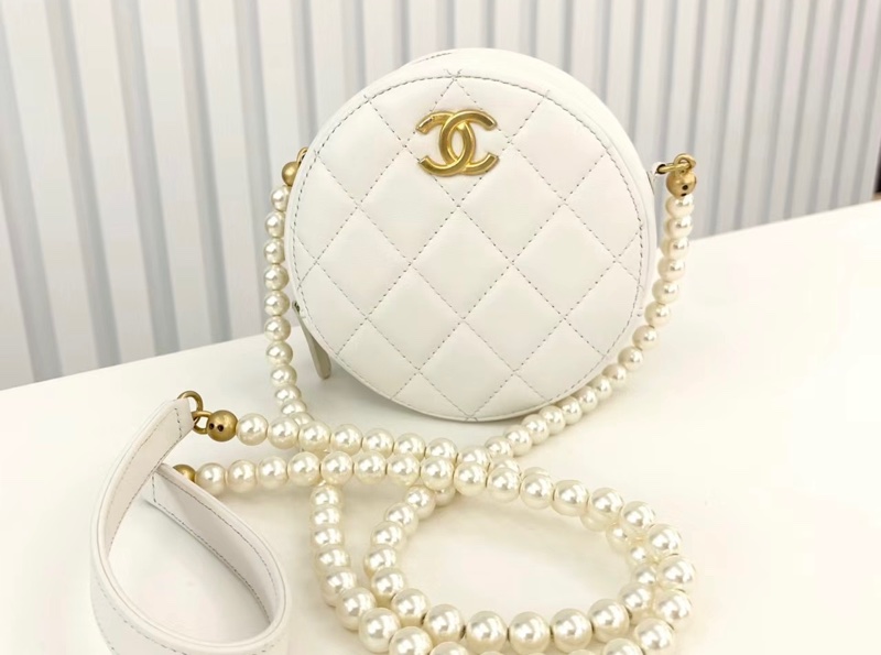 【哥吉拉精品時尚】Chanel 珍珠鏈圓餅包-3