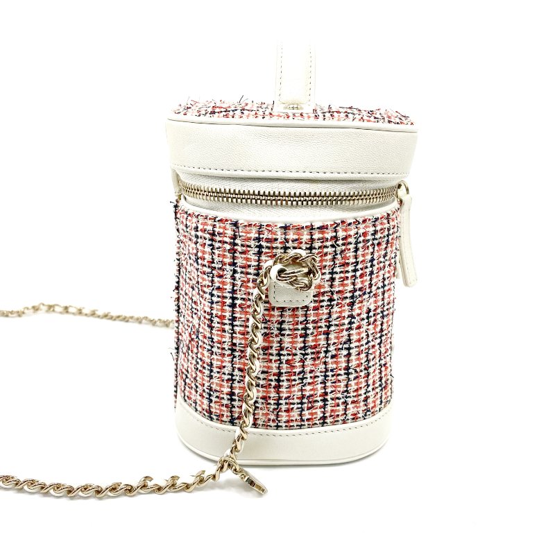 △ Chanel 香奈兒 White Lambskin Tweed Gold-tone Metal Chain Vanity Case 白色羊皮斜紋軟呢金色金屬鏈條化妝箱 AS0323 - 237013802-4