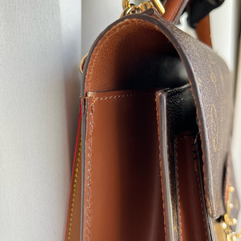 LV M51185 海盜包 郵差包 五金發亮✨ 手提包 斜背包 附上原廠鑰匙🔑+副廠背帶-11