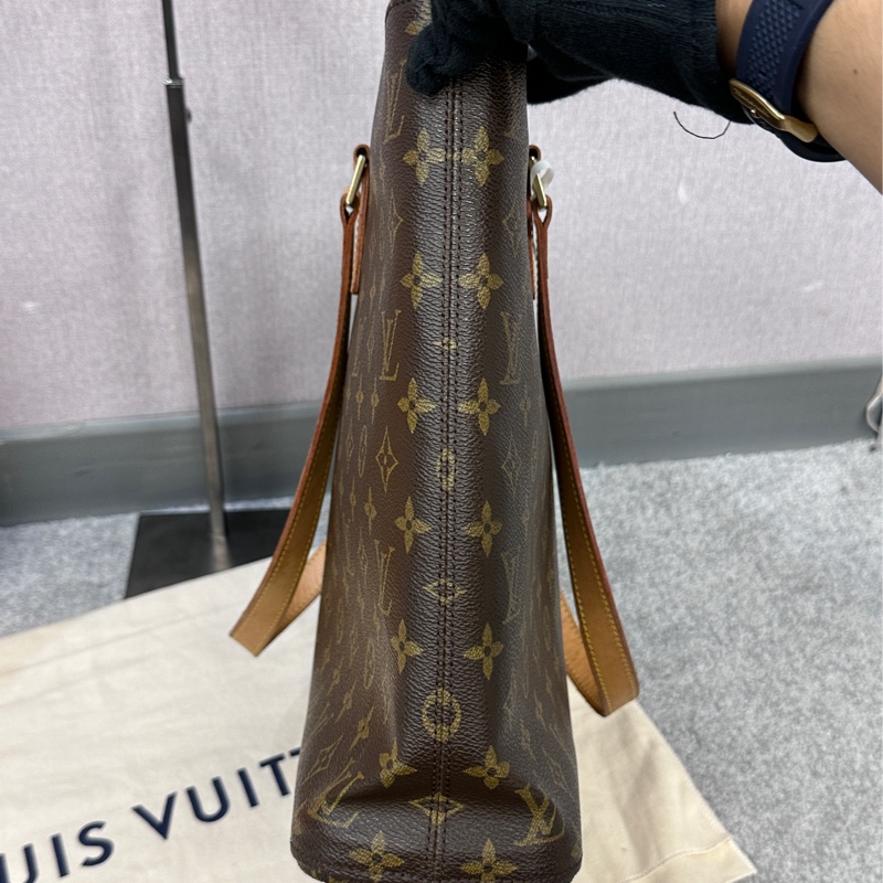 Lv Vivian 薇薇安大號托特單肩包🤎黃金尺寸釋出💫經典Lv Vintage-8