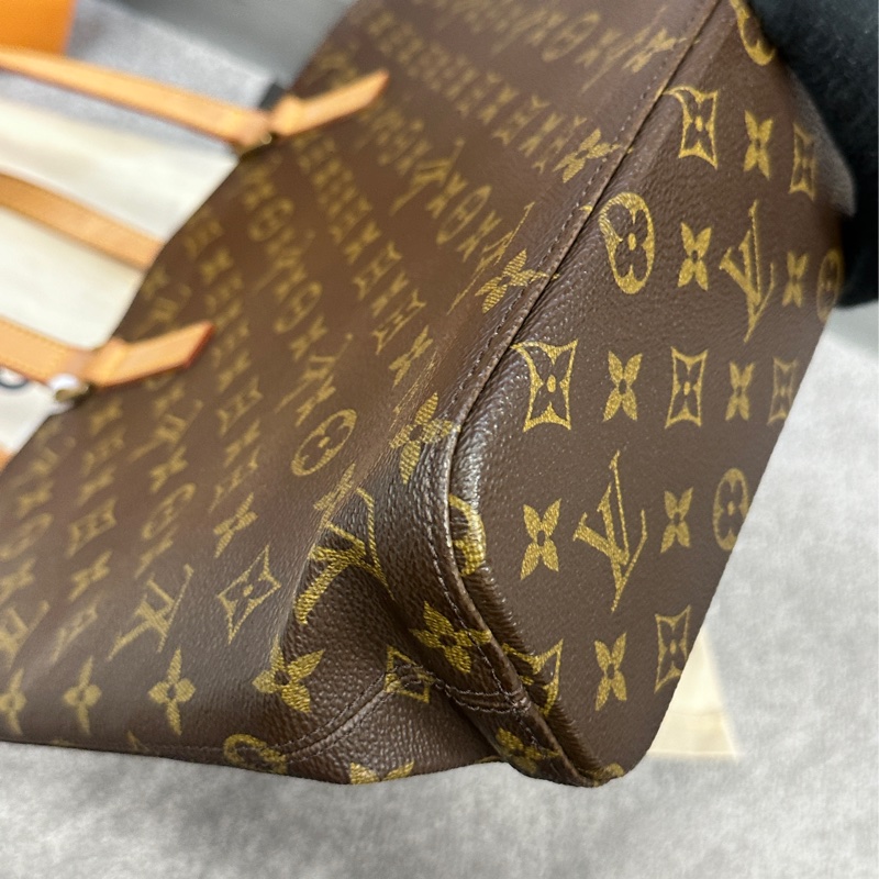 Lv Vivian 薇薇安大號托特單肩包🤎黃金尺寸釋出💫經典Lv Vintage-16