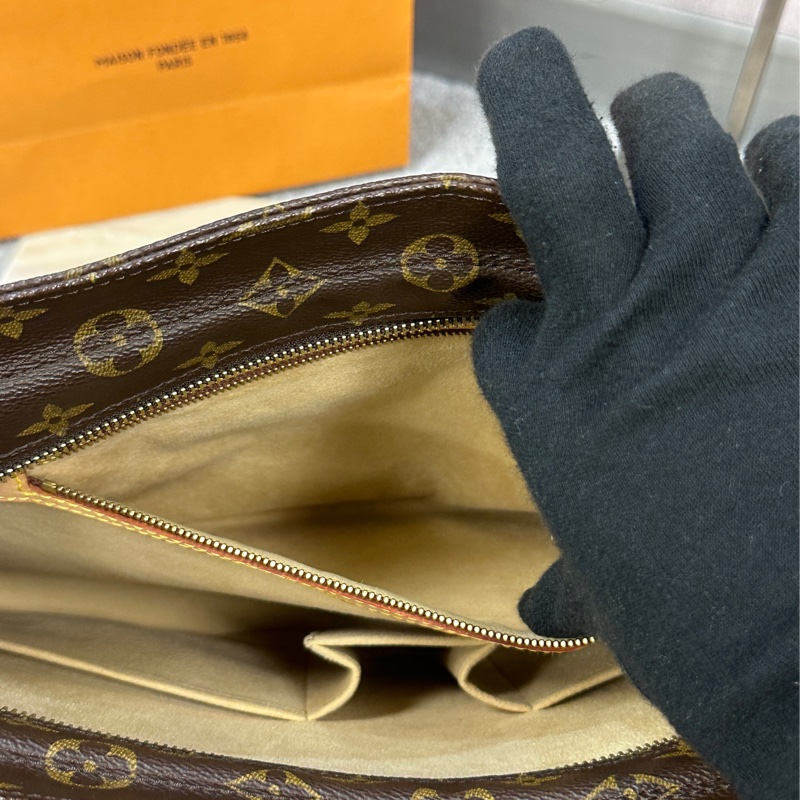 Lv Vivian 薇薇安大號托特單肩包🤎黃金尺寸釋出💫經典Lv Vintage-24