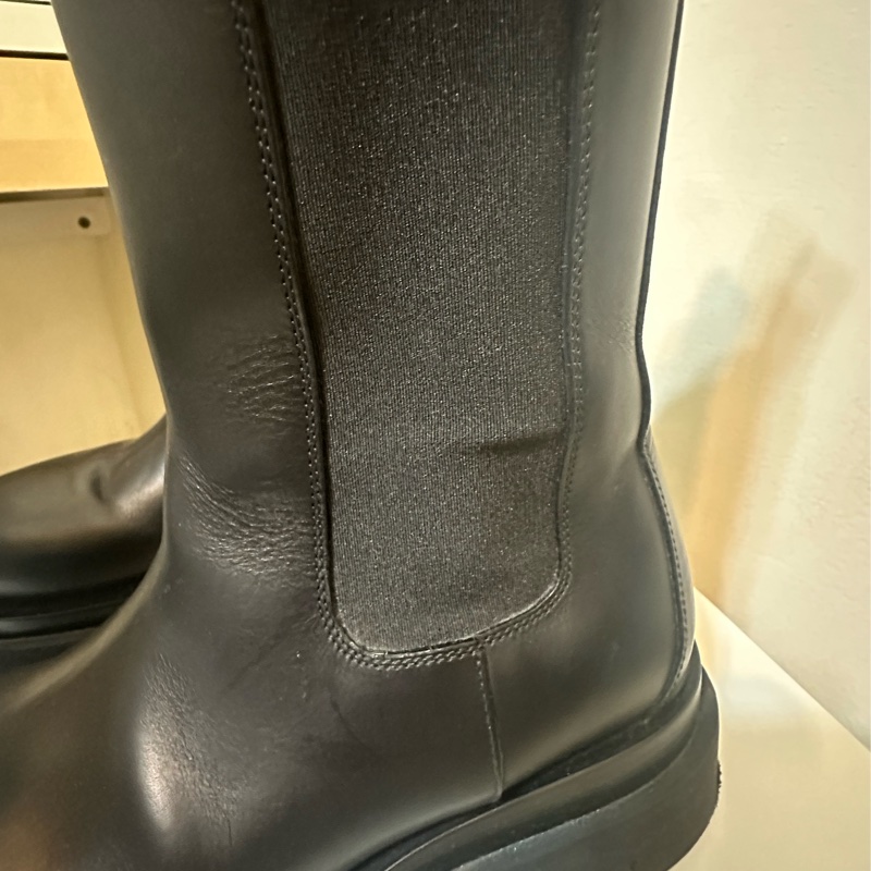 Bottega Veneta Lug Chelsea Boot-8