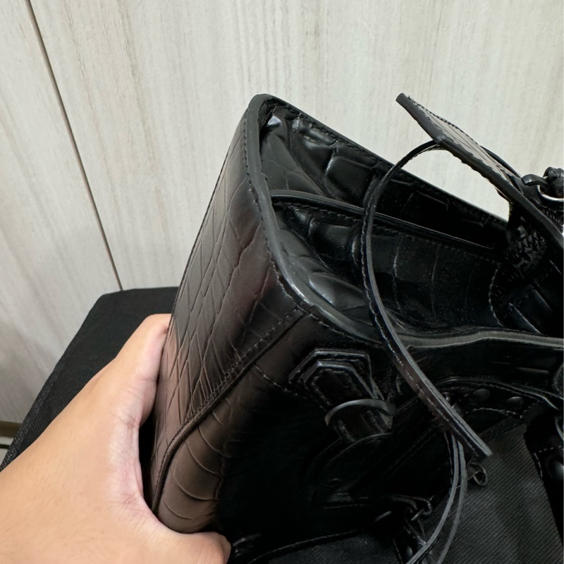 巴黎世家balenciaga 新款機車包黑色鱷魚壓紋-8