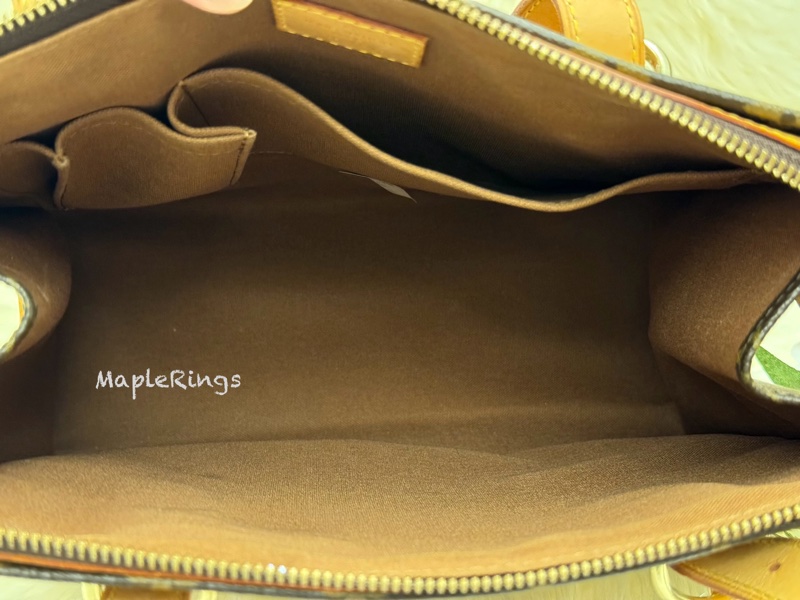 LV 現貨 M40007 絕版 豆豆包 金球包 肩背 012-10