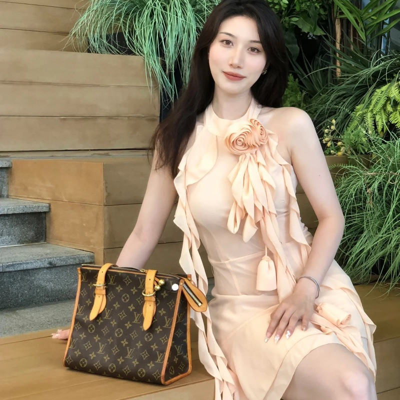 LV 現貨 M40007 絕版 豆豆包 金球包 肩背 012-1