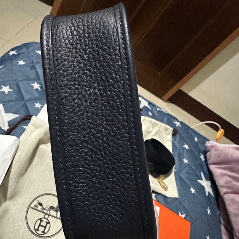 正品 愛馬仕Hermes Mini Evelyne 色號2Z午夜藍配金釦2022年Z刻印-4