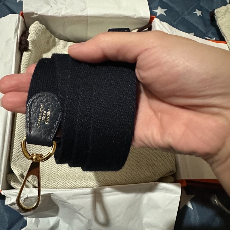 正品 愛馬仕Hermes Mini Evelyne 色號2Z午夜藍配金釦2022年Z刻印-25