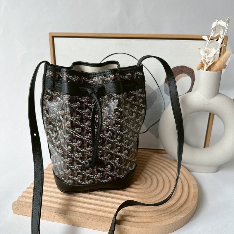 GOYARD PEFLOT 經典款塗料帆布束繩水桶包/斜背包 （限時優惠）-0