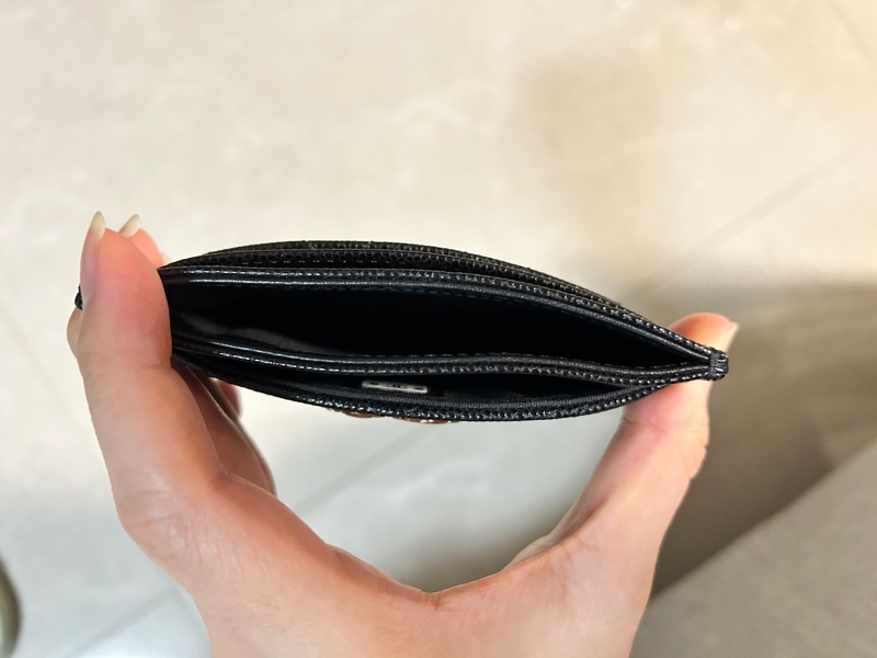 🌹CHANEL 香奈兒🌹經典品牌LOGO菱格粒紋牛皮萬用卡夾黑色-3