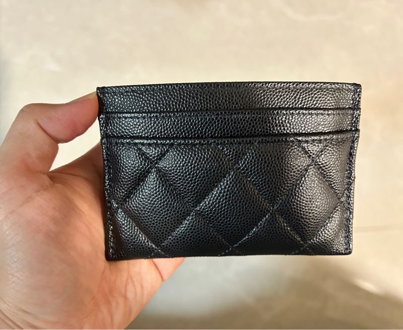 🌹CHANEL 香奈兒🌹經典品牌LOGO菱格粒紋牛皮萬用卡夾黑色-4
