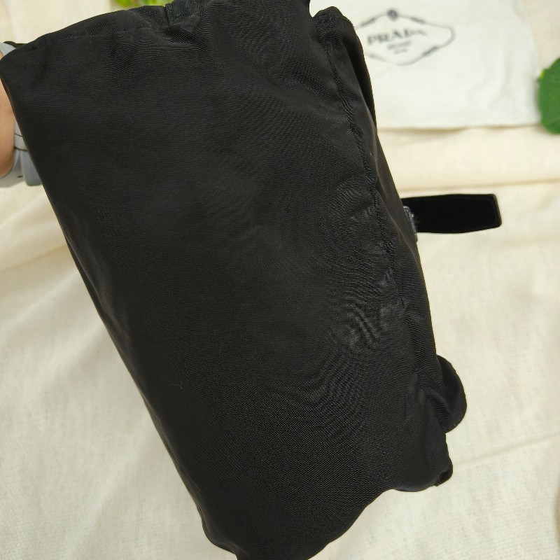 ㊣✨PRADA✨（附防塵袋）普拉達 黑色 掀蓋式 輕量 帆布 單釦 郵差包 相機包 肩背包 斜背包 /二手包/二手精品/保證正品🌳二手樹屋🌳-6