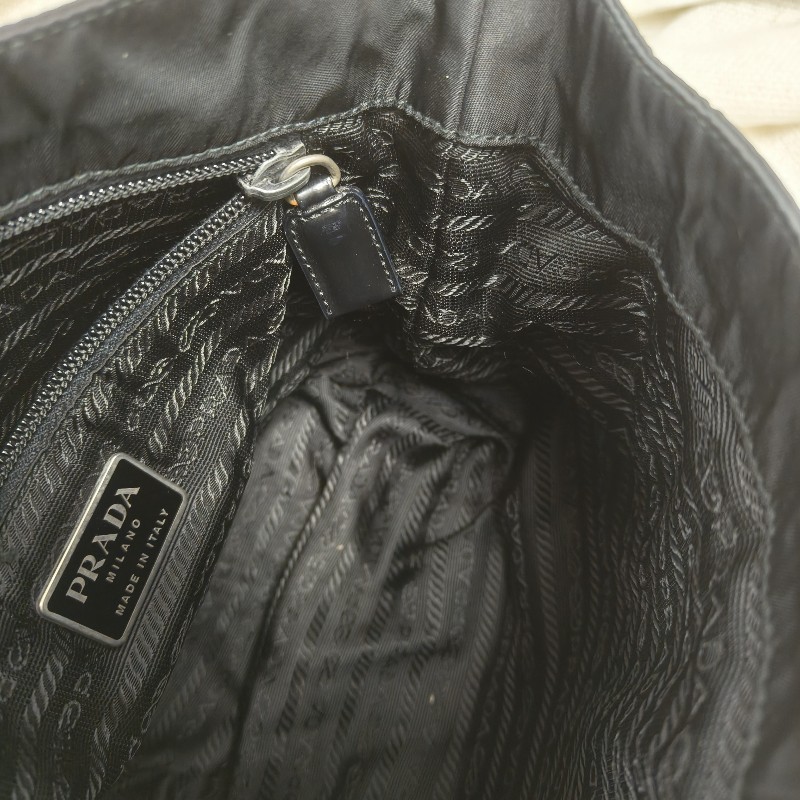 ㊣✨PRADA✨（附防塵袋）普拉達 黑色 掀蓋式 輕量 帆布 單釦 郵差包 相機包 肩背包 斜背包 /二手包/二手精品/保證正品🌳二手樹屋🌳-31