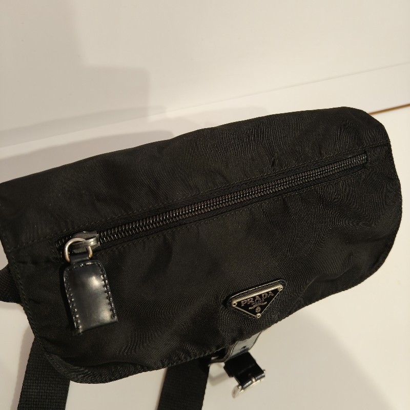 ㊣✨PRADA✨（附防塵袋）普拉達 黑色 掀蓋式 輕量 帆布 單釦 郵差包 相機包 肩背包 斜背包 /二手包/二手精品/保證正品🌳二手樹屋🌳-9
