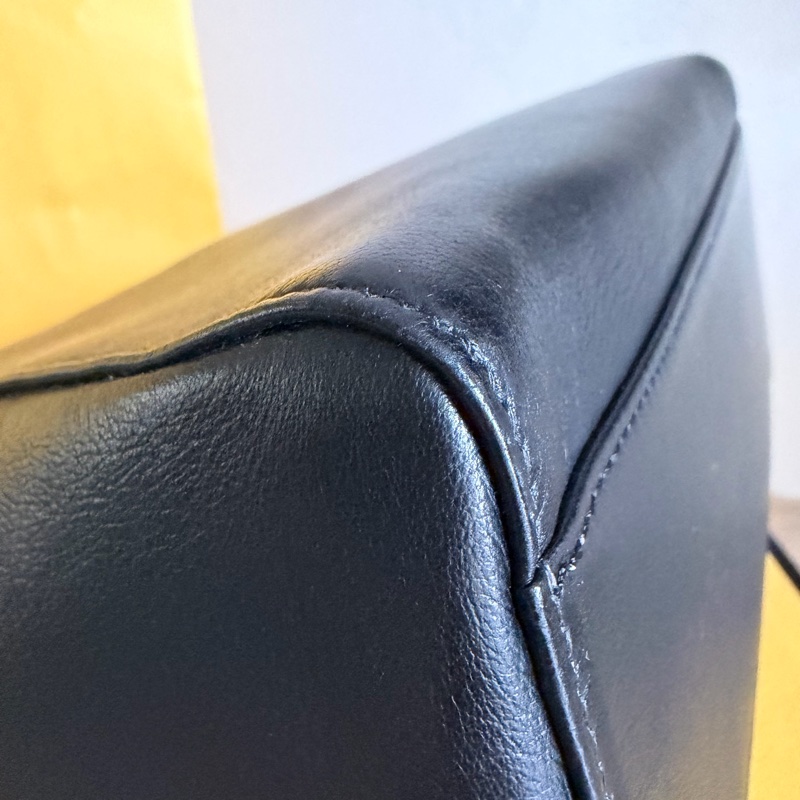 Fendi Mini Peekaboo 黑金皮革-7