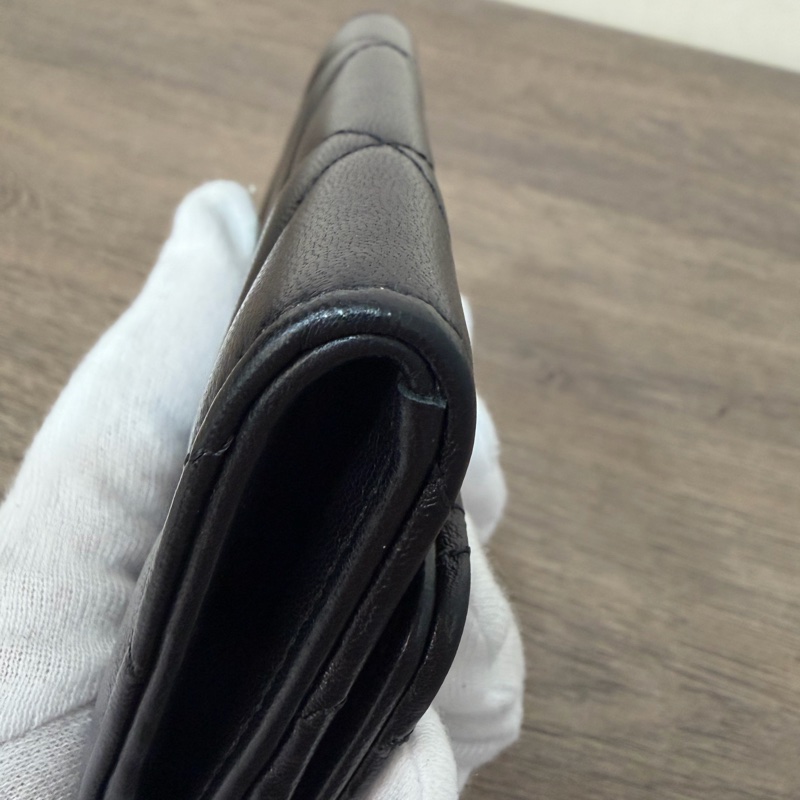 Chanel黑金19系列翻蓋零錢卡包-21