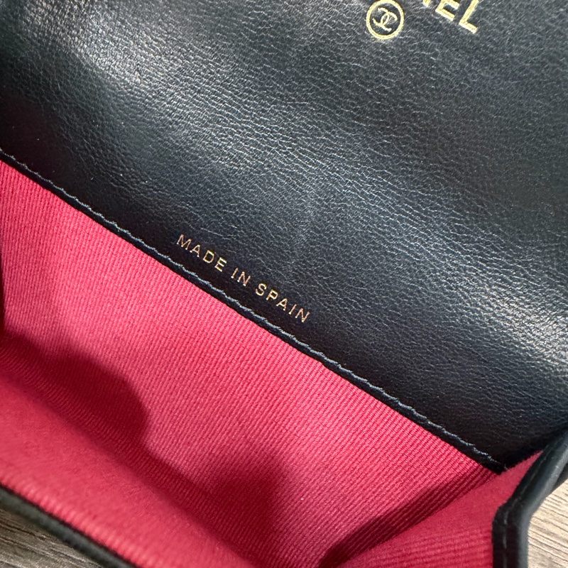 Chanel黑金19系列翻蓋零錢卡包-25