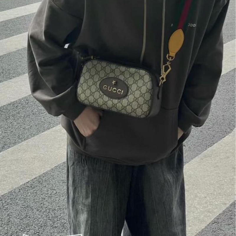 全新Gucci虎頭相機包「台灣專櫃購入購證、配件齊全」-10