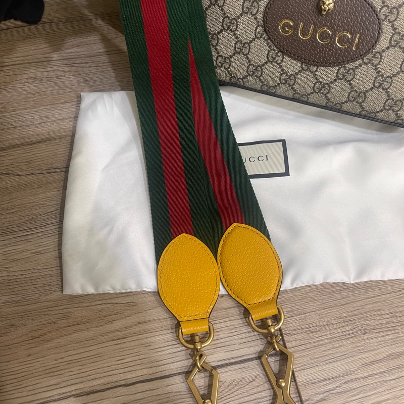 全新Gucci虎頭相機包「台灣專櫃購入購證、配件齊全」-17