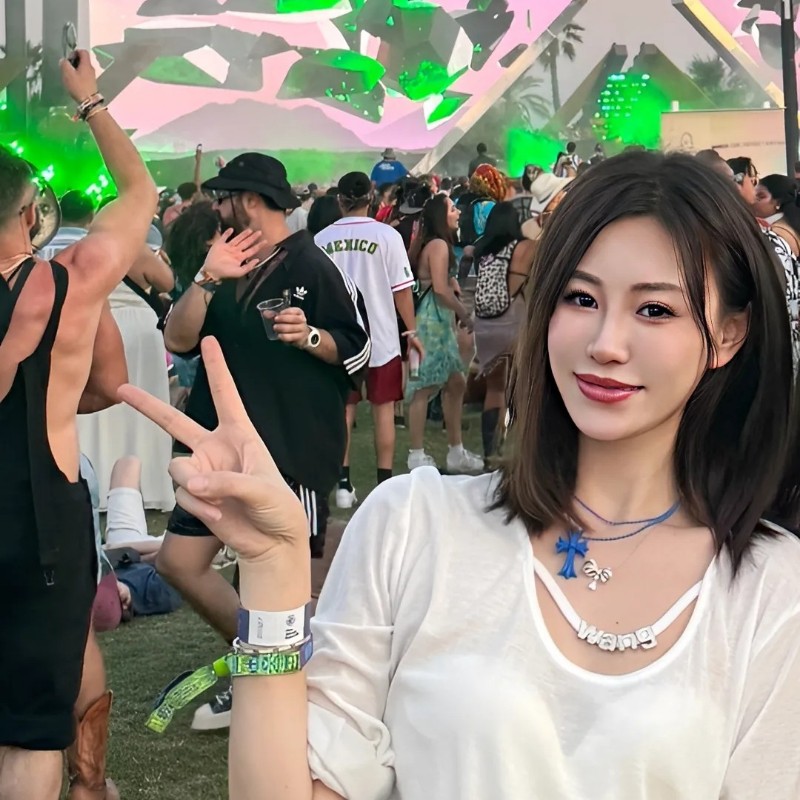 Chrome Hearts 克罗心 树脂十字架項鏈 (深蓝)-3