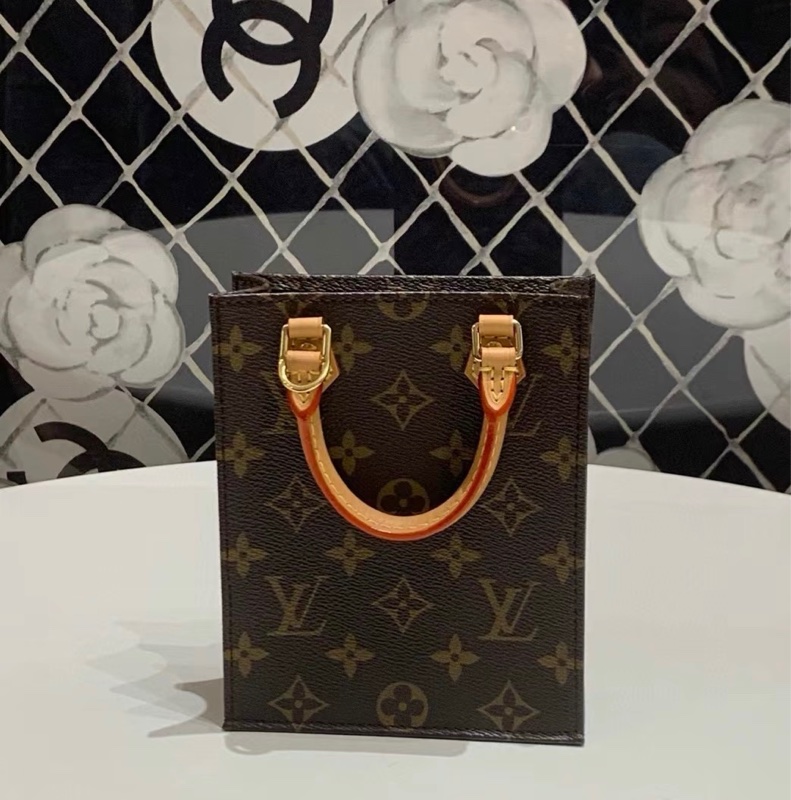 【哥吉拉精品時尚】LV 老花琴譜包 芯片款-7