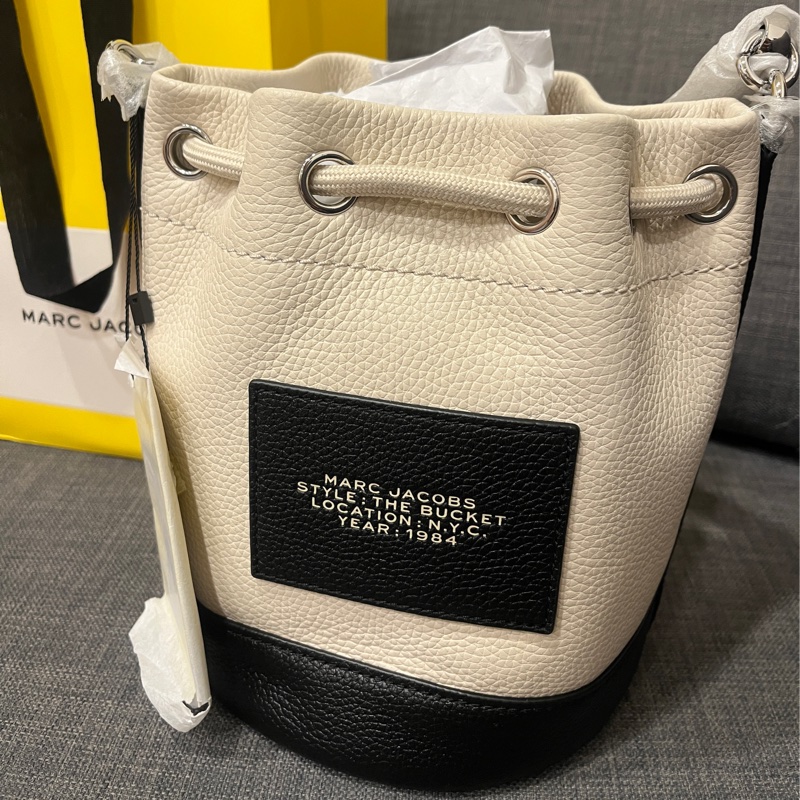 MJ全新拼色皮質水桶包-6