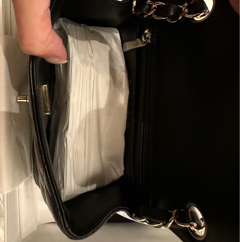 香奈兒方胖子 Chanel mini classic flap 17黑色淡金扣-4