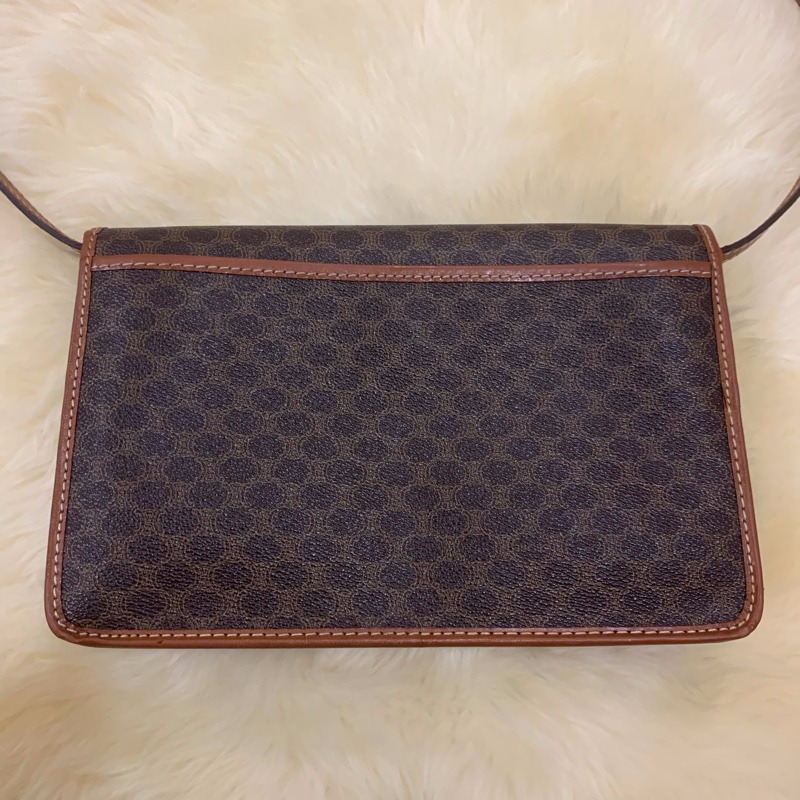 Celine 凱旋門復古老花 pvc 真皮 信封側背包-4