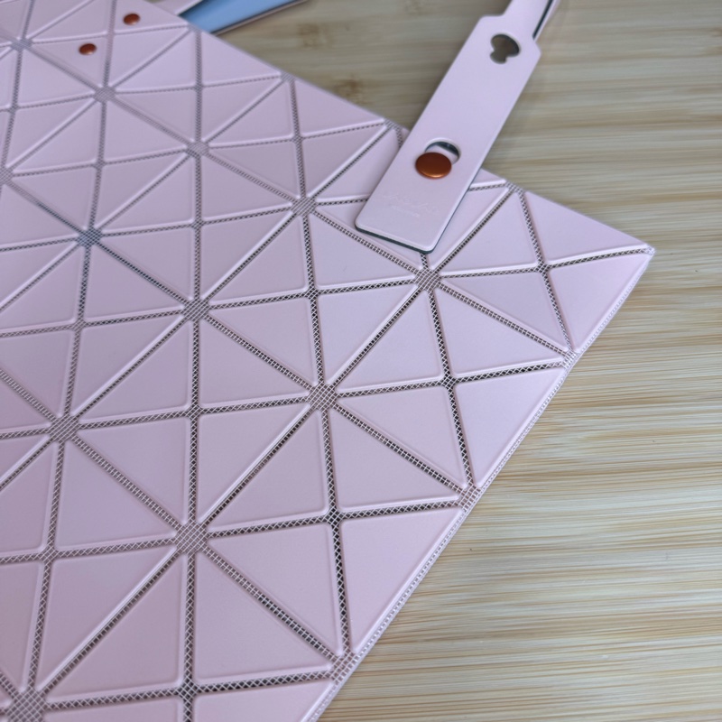 BAOBAO三宅一生2023新款霧面粉色粉網6x6肩背/手提🗝️超質感-2